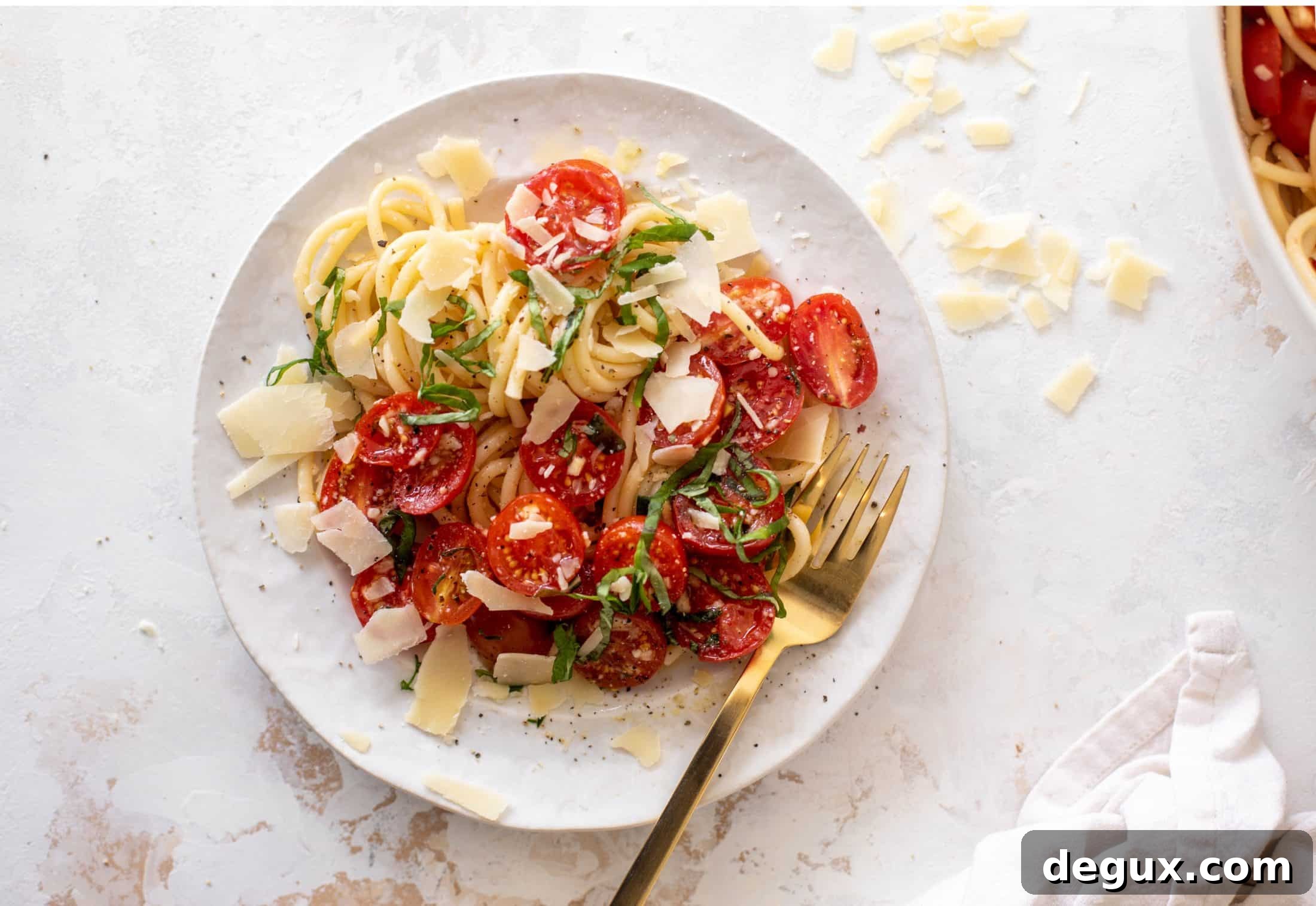 Summer Bucatini with Vine-Ripened Marinated Tomatoes 9 pasta with no cook tomato sauce