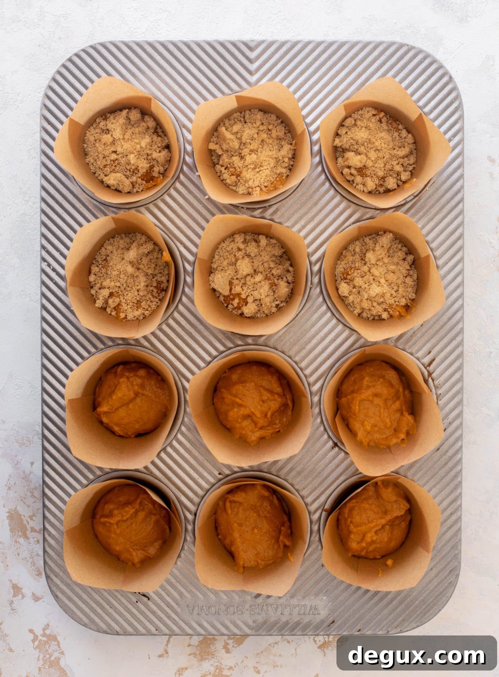 pumpkin coffee cake muffins