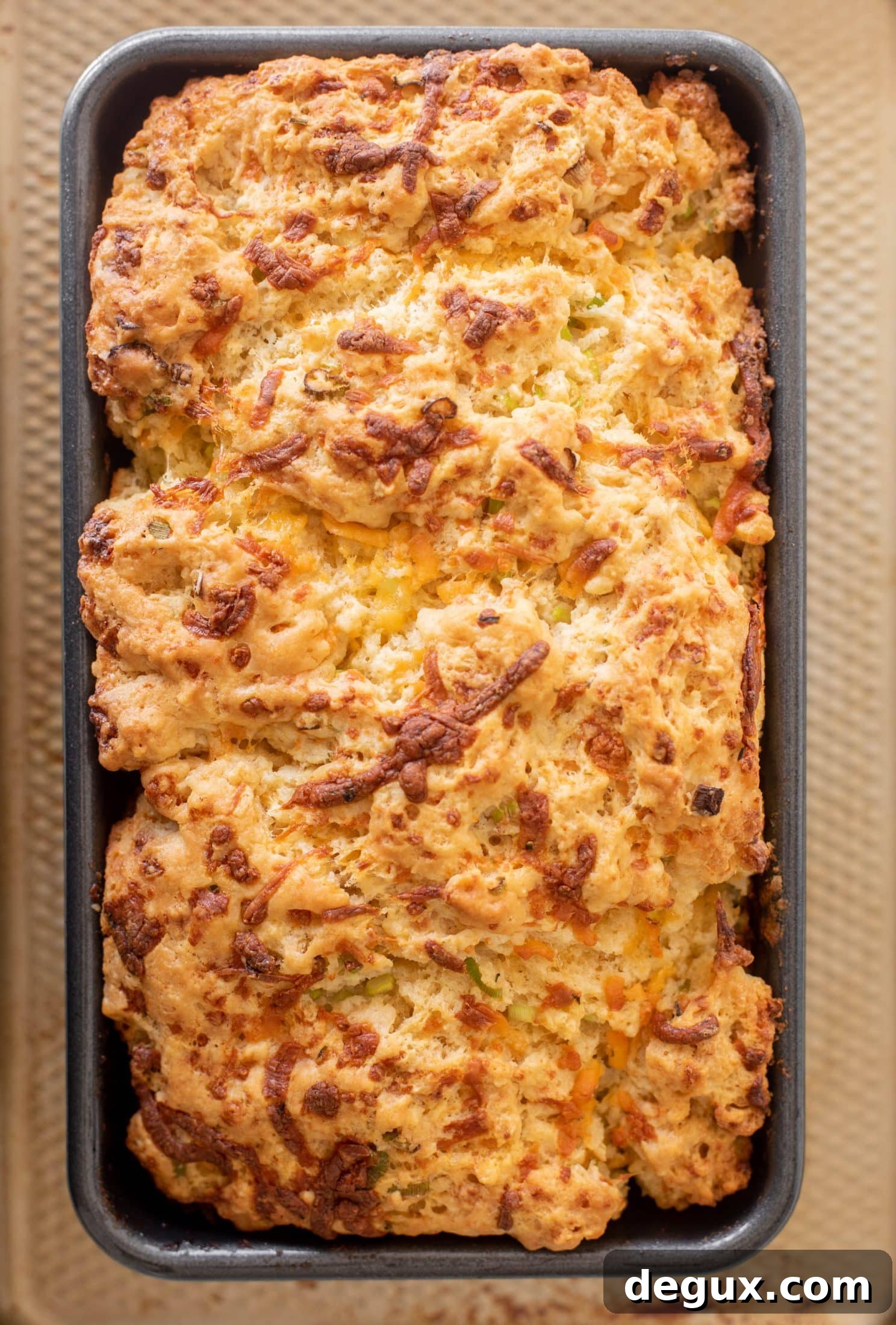 cheddar scallion beer bread