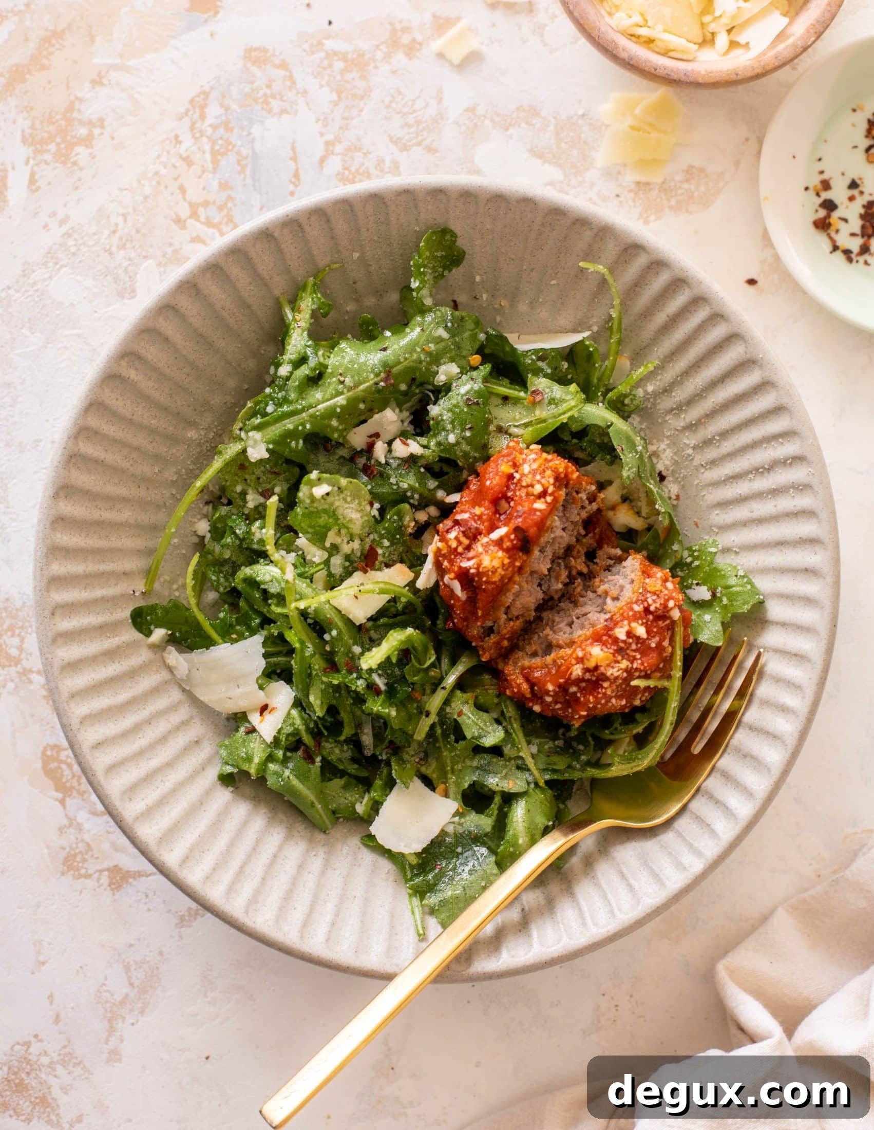 Make a Flavorful Meatball Salad Recipe for Weeknight Meals 8 meatball salad