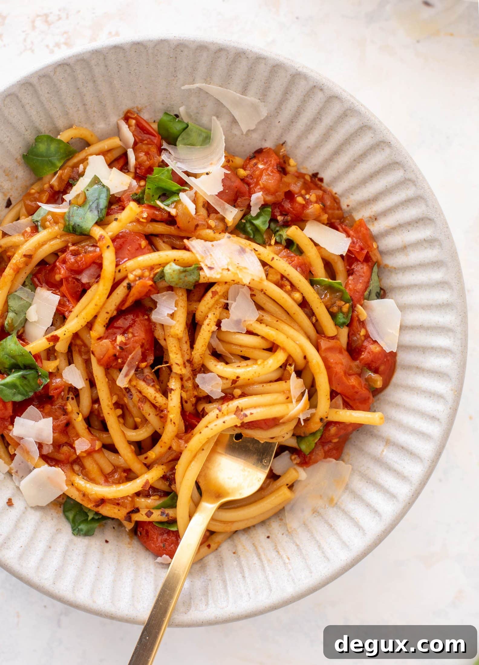 Bucatini in Winter Tomato Sauce with Roasted Garlic & Herbs 11 winter burst tomato sauce