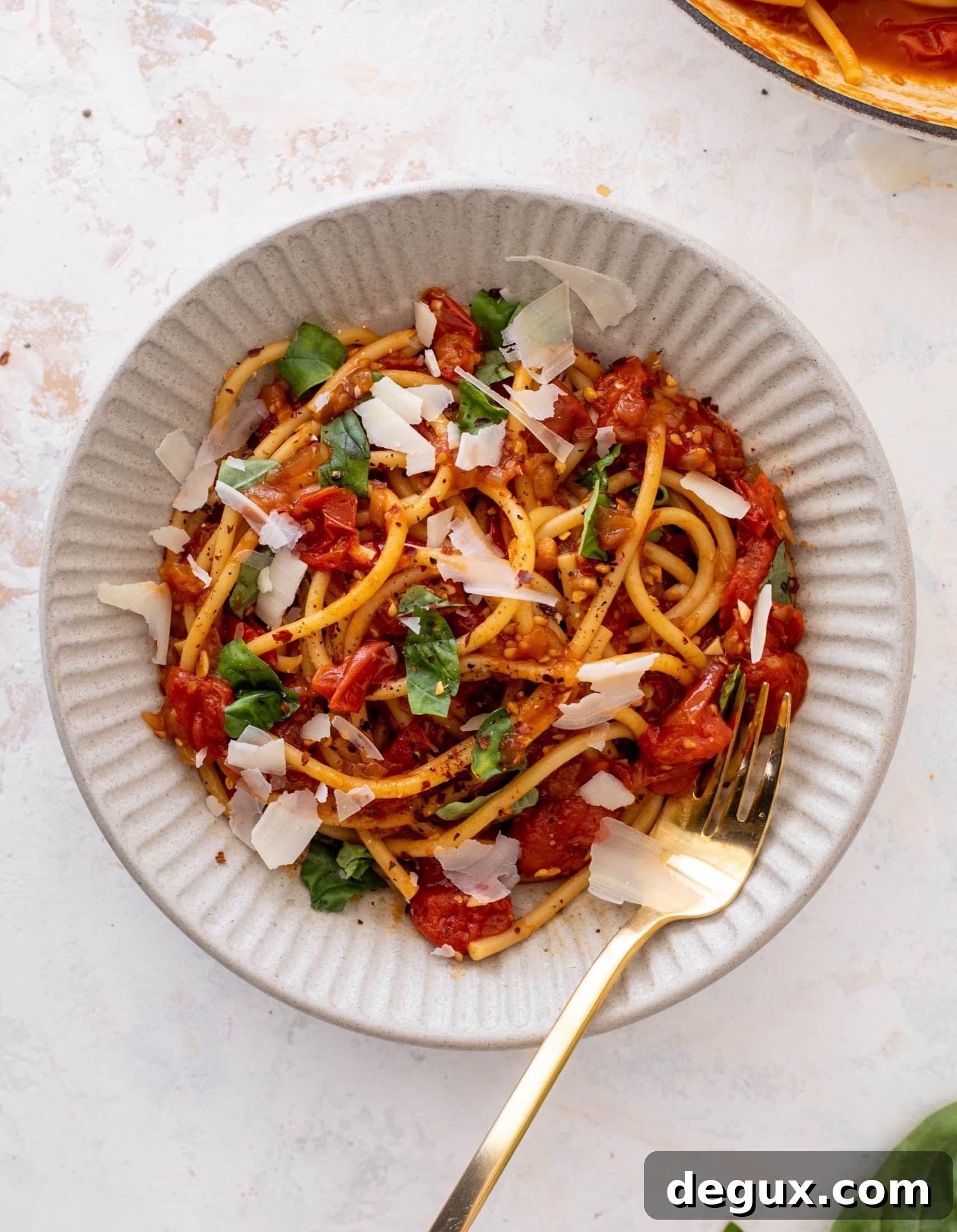 Bucatini in Winter Tomato Sauce with Roasted Garlic & Herbs 10 winter burst tomato sauce