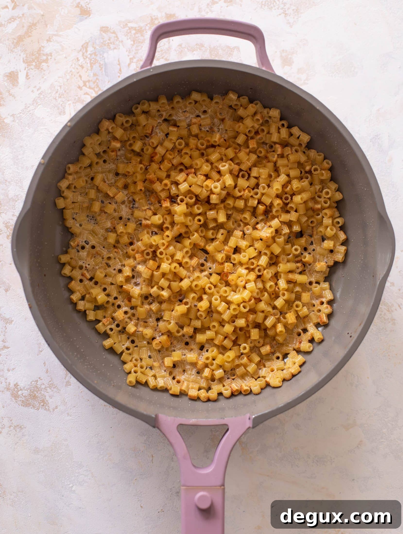 15-Minute Buttery Garlic Parmesan Pasta Recipe 3 15 minute garlic parmesan pasta