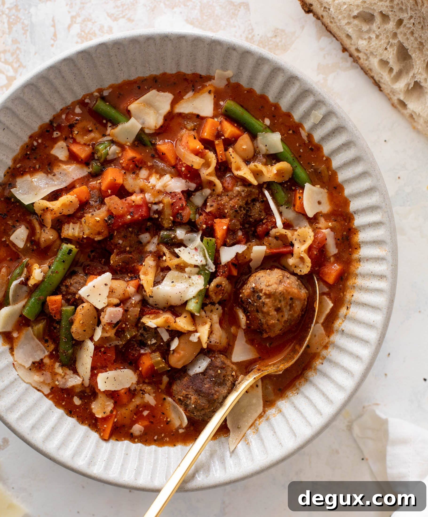 Mini Meatball Minestrone Soup Recipe for Comforting Weeknight Meals 6 meatball minestrone