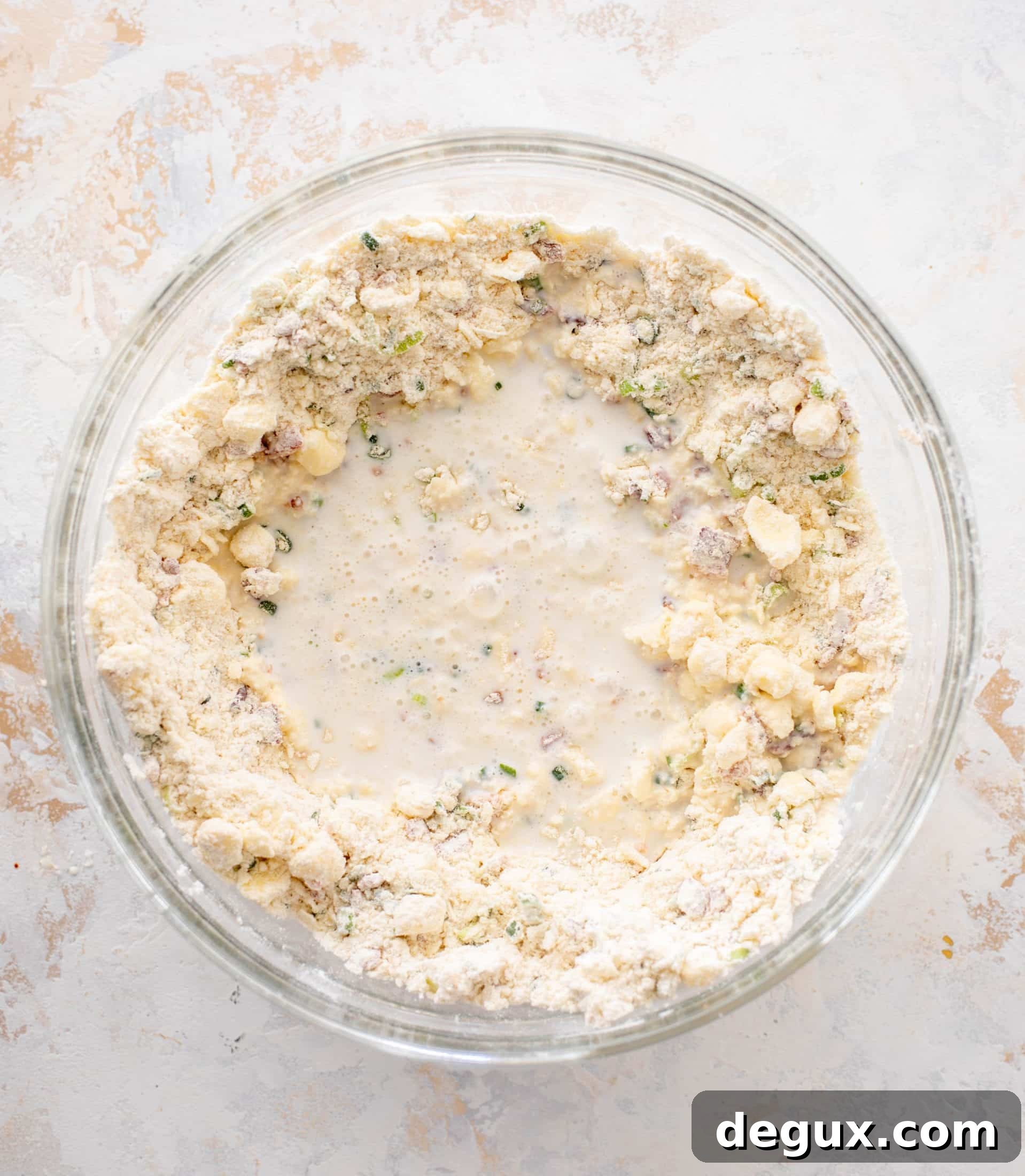 Cheddar, Scallion & Bacon Scones — Savory Breakfast Pastry 4 cheddar scallion bacon scones