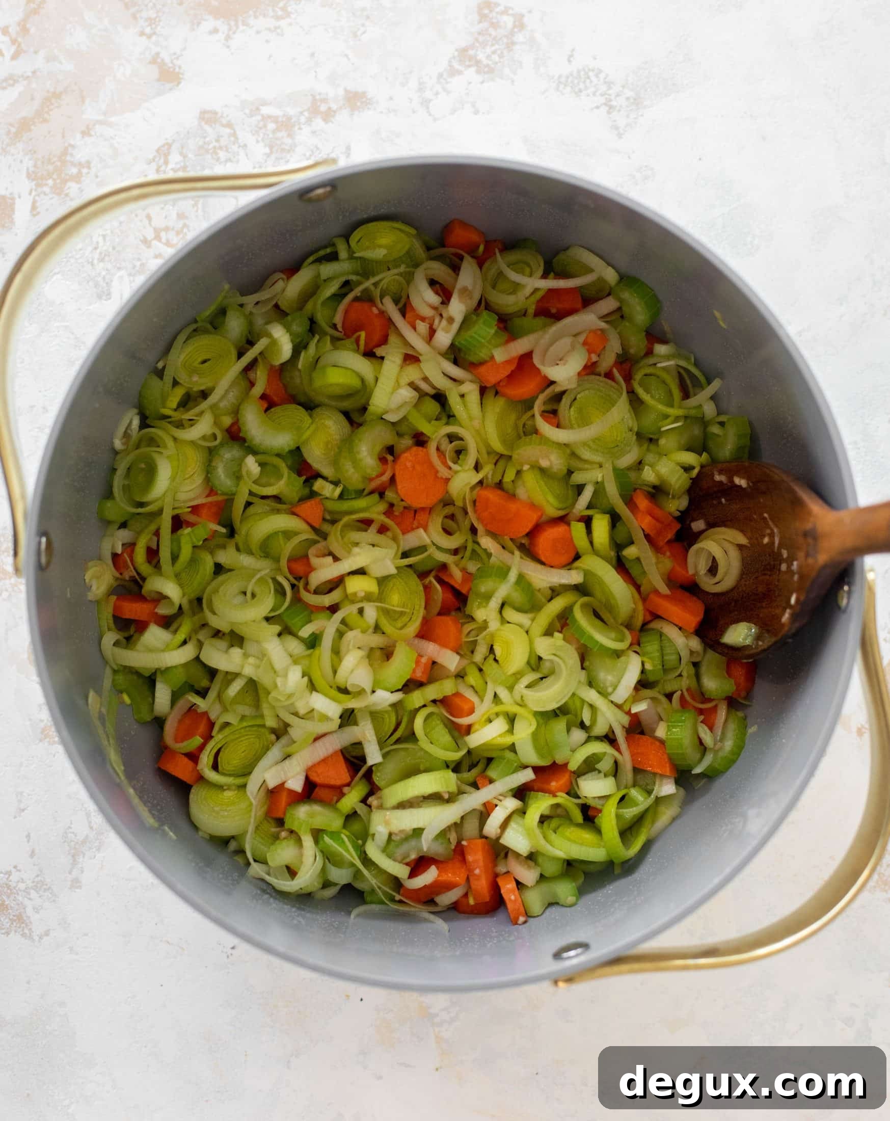spring vegetable tortellini soup