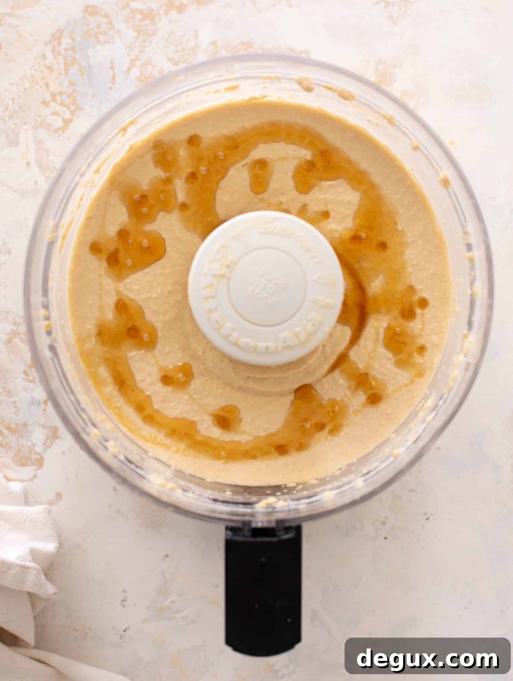 Creamy Hot Honey Hummus Recipe for Spicy-Sweet Dips 4 hot honey hummus