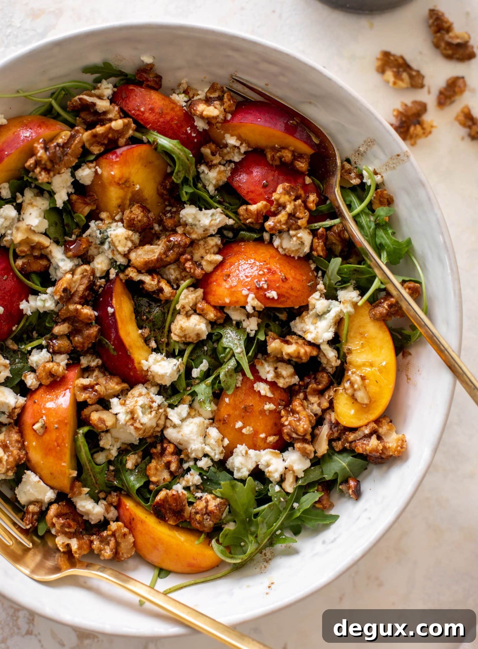 peach arugula salad with candied walnuts