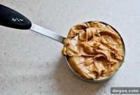 Chocolate Peanut Butter Banana Bread Recipe for Moist Loaf