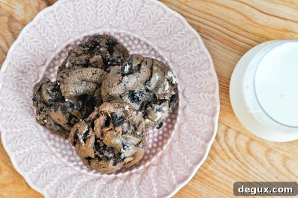 Double Fudge Oreo Crunch Cookies Double Fudge Oreo Crunch Cookies