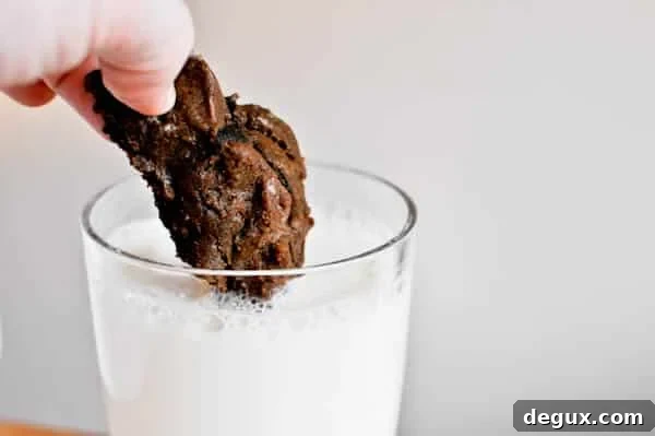 Double Fudge Oreo Crunch Cookies Double Fudge Oreo Crunch Cookies