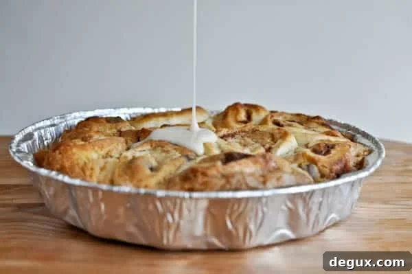 Chocolate Chip Cookie Dough Stuffed Cinnamon Rolls Chocolate Chip Cookie Dough Stuffed Cinnamon Rolls