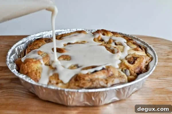 Chocolate Chip Cookie Dough Stuffed Cinnamon Rolls Chocolate Chip Cookie Dough Stuffed Cinnamon Rolls