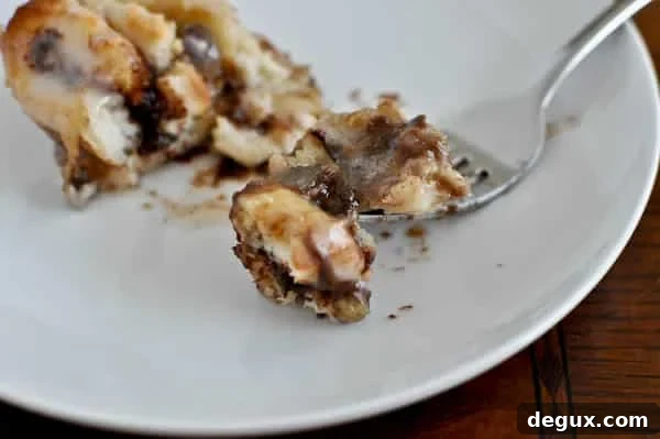 Chocolate Chip Cookie Dough Stuffed Cinnamon Rolls Chocolate Chip Cookie Dough Stuffed Cinnamon Rolls