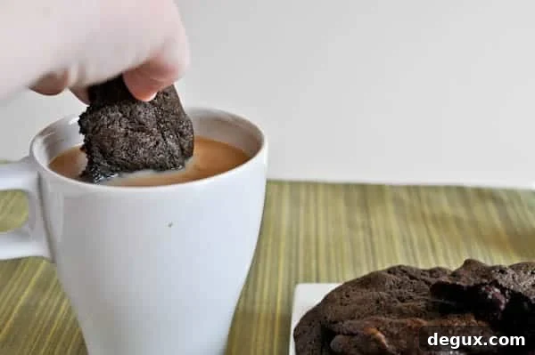 Double Fudge Irish Cream Cookies I howsweeteats.com Double Fudge Irish Cream Cookies I howsweeteats.com