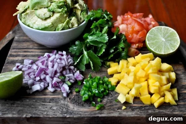 mangoguac-1 mango guacamole