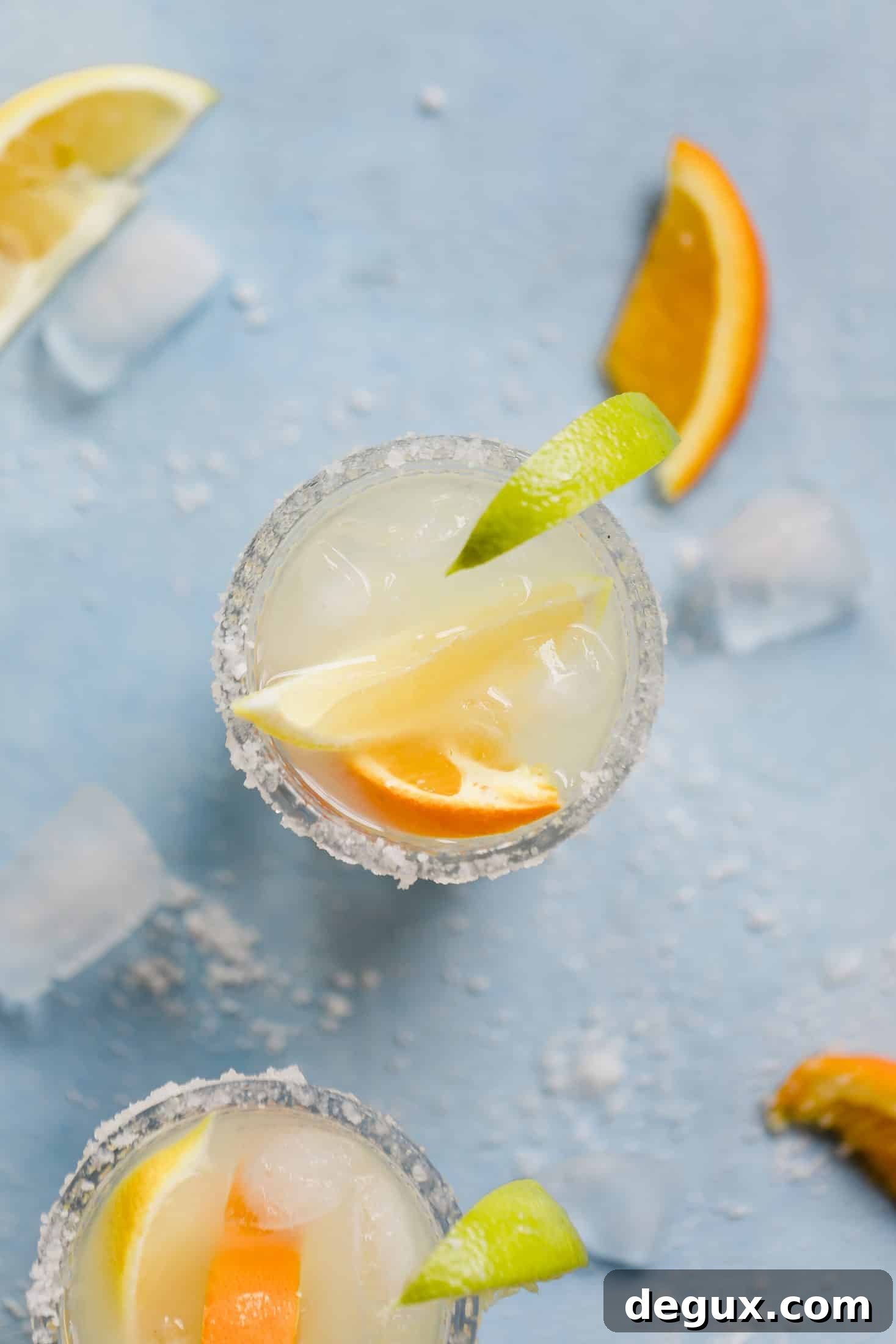 Classic Margarita on the Rocks: Perfect Cocktail Recipe 5 margarita recipe I howsweeteats.com