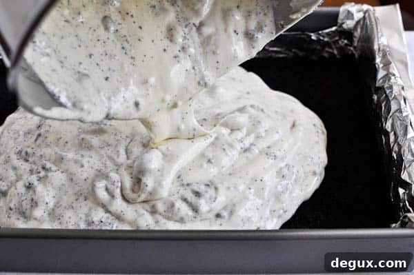 cookies and cream cheesecake bars 4