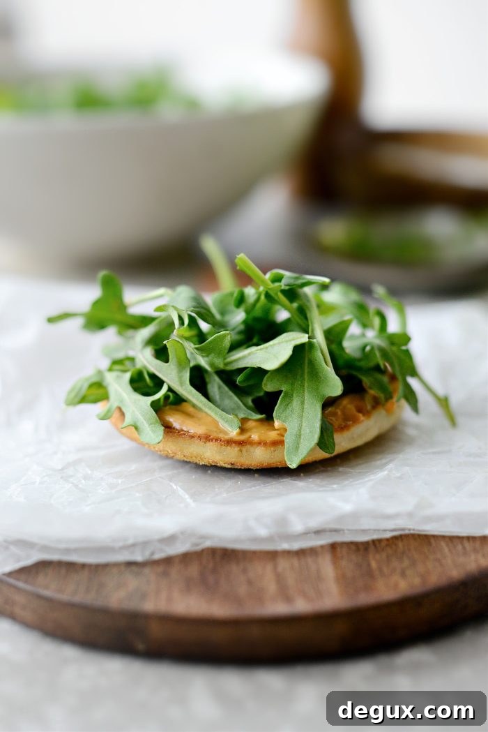Breakfast BLT Sandwiches: Crispy Bacon, Egg & Avocado Recipes 8 toasted English muffin with spicy mayo and arugula