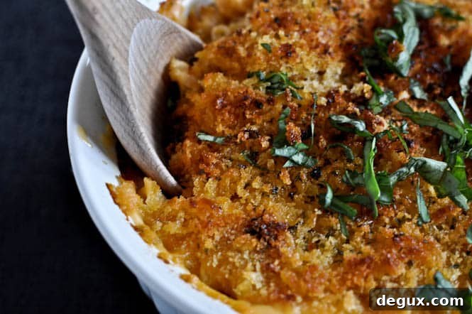Easy Beer Mac and Cheese I howsweeteats.com Easy Beer Mac and Cheese I howsweeteats.com