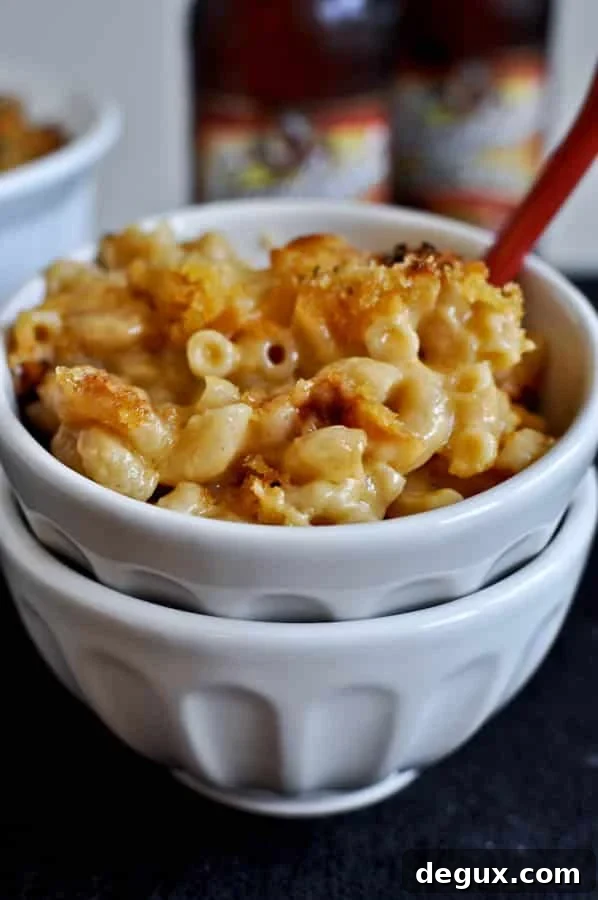 Easy Beer Mac and Cheese I howsweeteats.com Easy Beer Mac and Cheese I howsweeteats.com