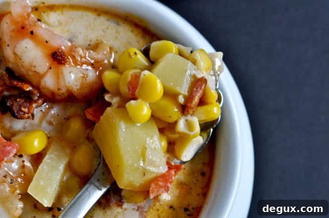 Fresh Corn Chowder with Barbecue Shrimp Fresh Corn Chowder with Barbecue Shrimp