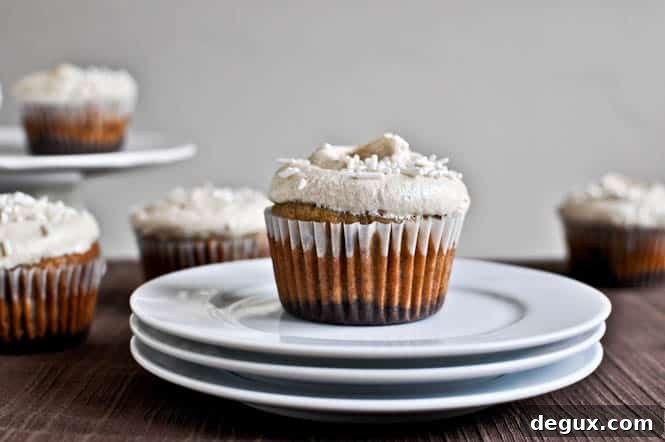 Brownie Banana Bread Cupcakes with Brown Sugar Frosting Brownie Banana Bread Cupcakes with Brown Sugar Frosting