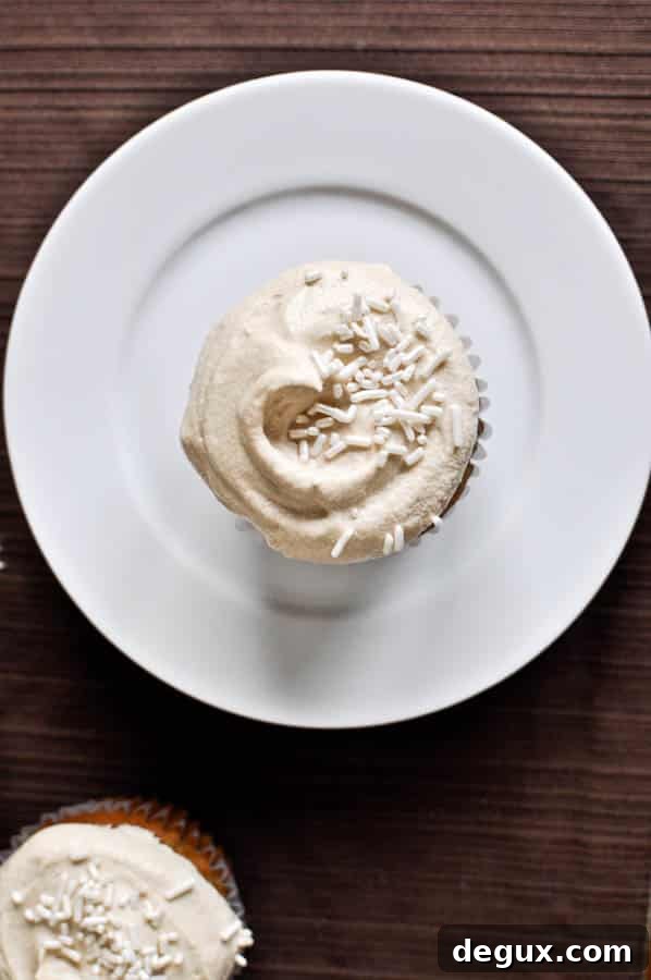 Brownie Banana Bread Cupcakes with Brown Sugar Frosting Brownie Banana Bread Cupcakes with Brown Sugar Frosting