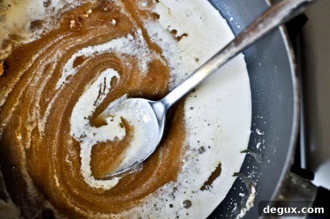 Pumpkin Coffee Cake I howsweeteats.com