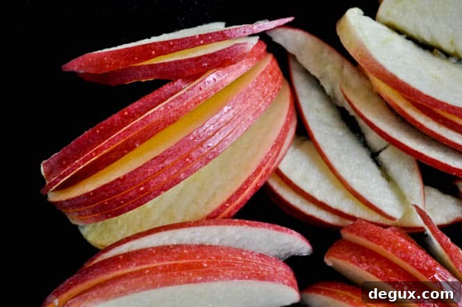 Whole Wheat Autumn Apple Pizza