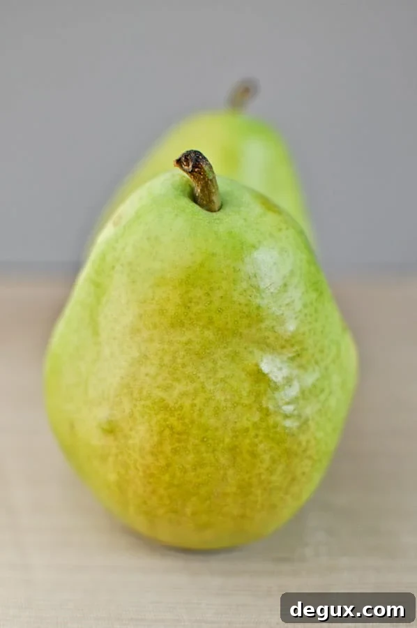 Pomegranate Pear Crumble Cups Pomegranate Pear Crumble Cups