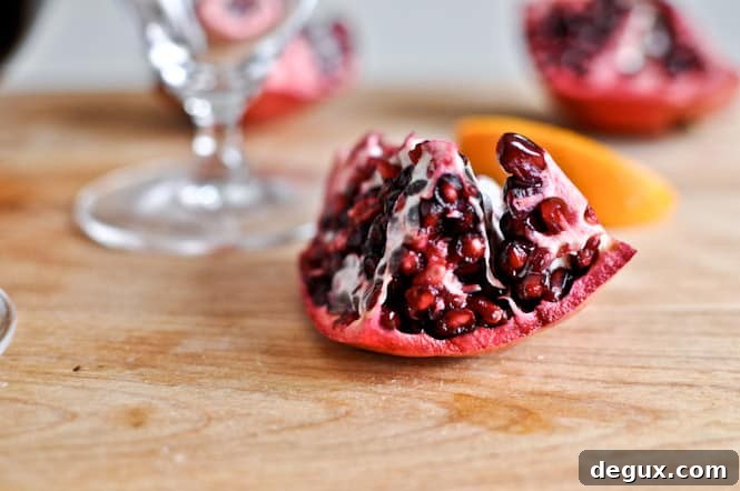 Pomegranate Vanilla Sangria I howsweeteats.com Pomegranate sangria is the best winter sangria ever! It comes in the form of delicious pomegranate vanilla sangria with lots of red wine and brandy. It's perfect for the cooler months and it will warm you right up. I howsweeteats.com #pomegranate #sangria