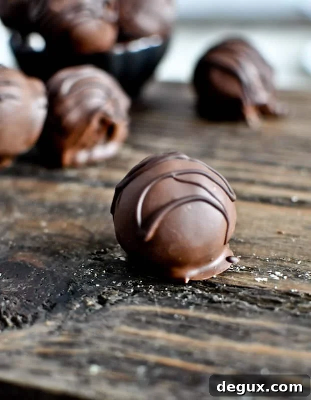 Gooey Chocolate Coconut Truffles I howsweeteats.com