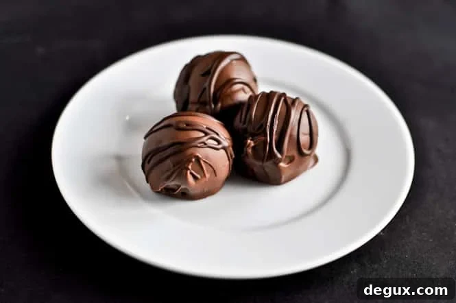 Gooey Chocolate Coconut Truffles I howsweeteats.com