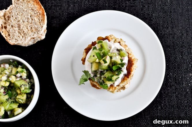 Crab Cake Sliders with Pineapple Kiwi Salsa Crab Cake Sliders with Pineapple Kiwi Salsa
