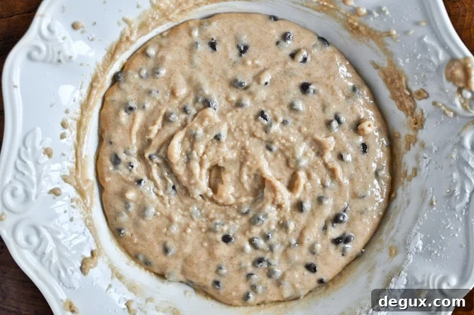 Chocolate Chip Cookie Dough Peanut Butter Cups I howsweeteats.com