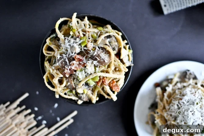 Portobello and Leek Carbonara Portobello and Leek Carbonara