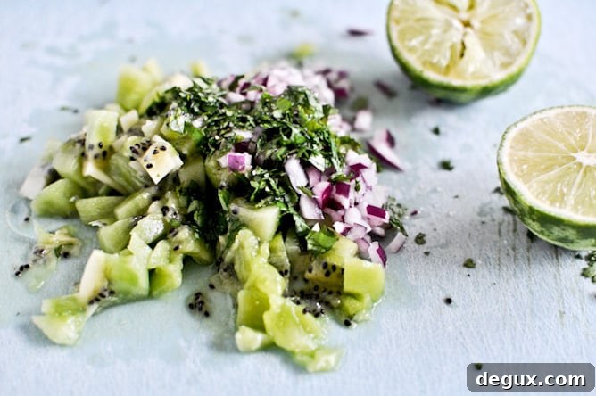 12 fruit salsa recipes I howsweeteats.com