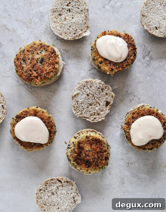 Crispy Quinoa Sliders I howsweeteats.com