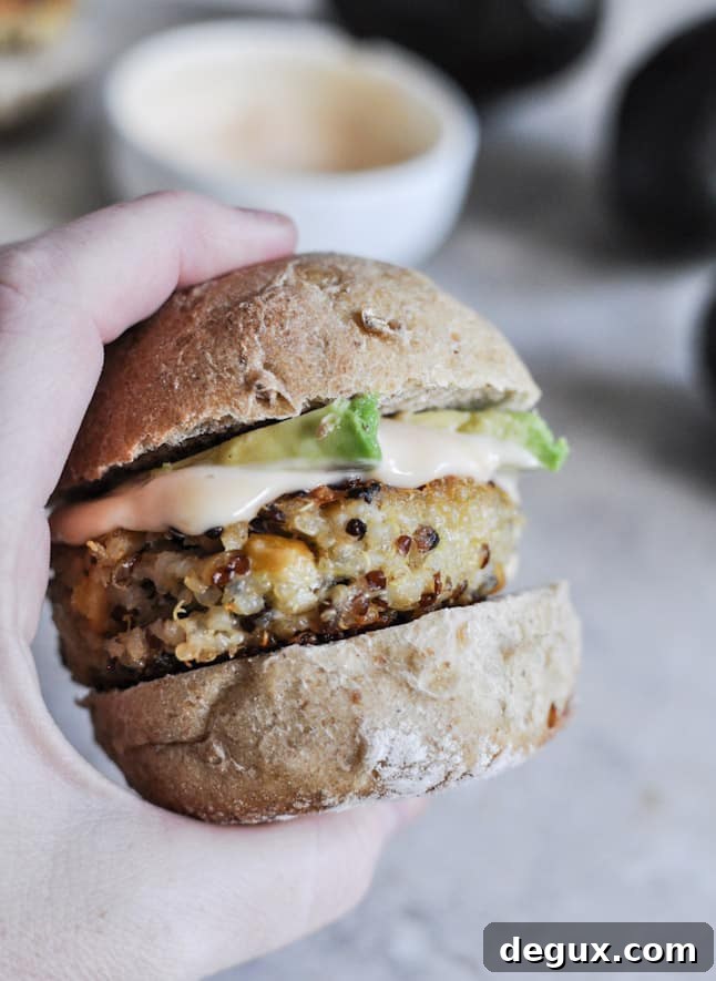 Crispy Quinoa Sliders I howsweeteats.com