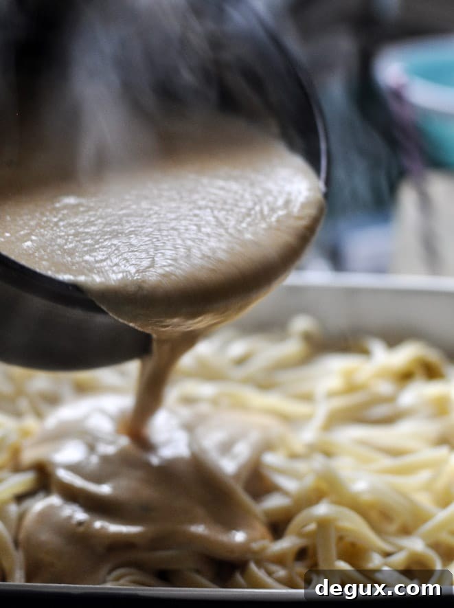 Baked Pumpkin Fettuccine Alfredo I howsweeteats.com