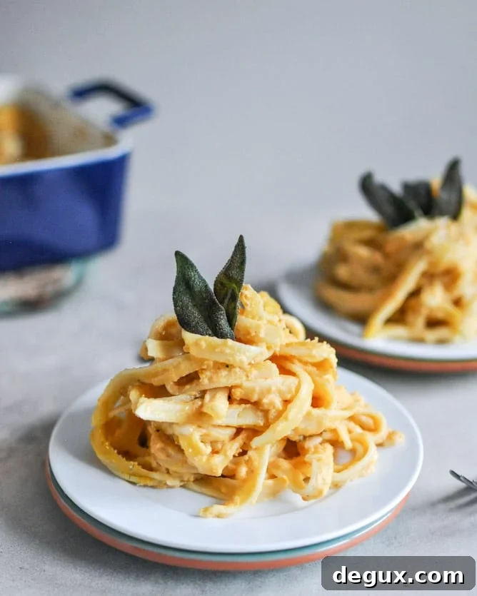 Baked Pumpkin Fettuccine Alfredo I howsweeteats.com