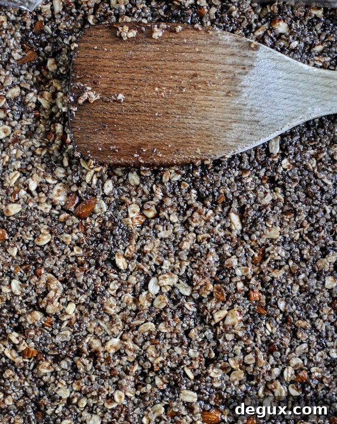 No-Bake Brown Butter Quinoa Bars I howsweeteats.com No-Bake Brown Butter Quinoa Bars I howsweeteats.com