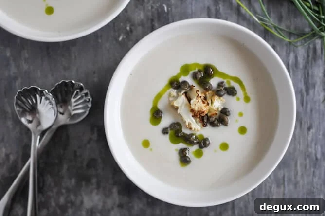 Creamy Cauliflower Soup I howsweeteats.com