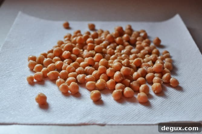 Exactly How To Roast Chickpeas I howsweeteats.com