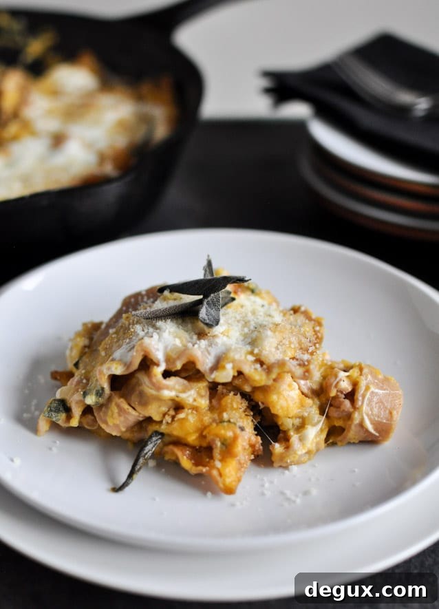 Butternut Squash Skillet Lasagna I howsweeteats.com Butternut Squash Skillet Lasagna I howsweeteats.com