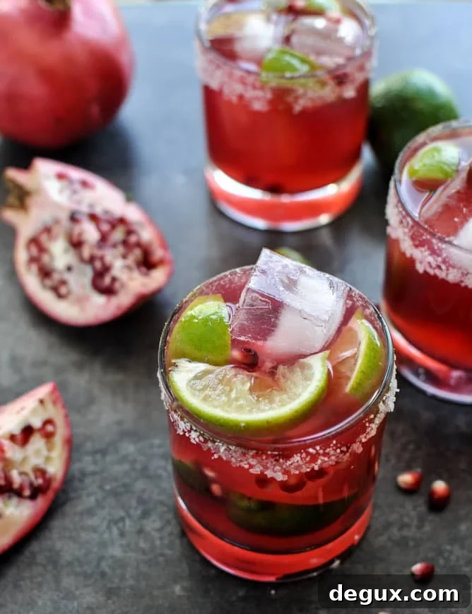 Pomegranate Margaritas I howsweeteats.com