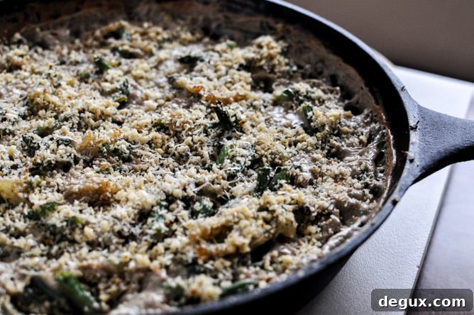 Lightened Up Fresh Green Bean Casserole I howsweeteats.com