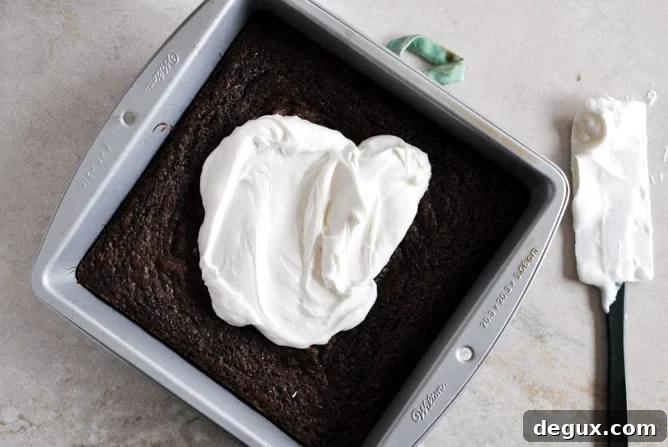 Peppermint Pattie Brownies I howsweeteats.com