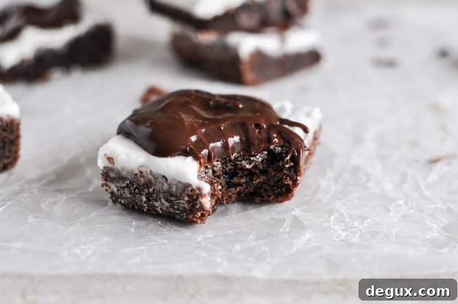 Peppermint Pattie Brownies I howsweeteats.com
